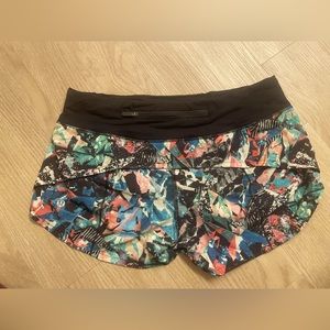 Lululemon speed short limited edition no longer available size 6